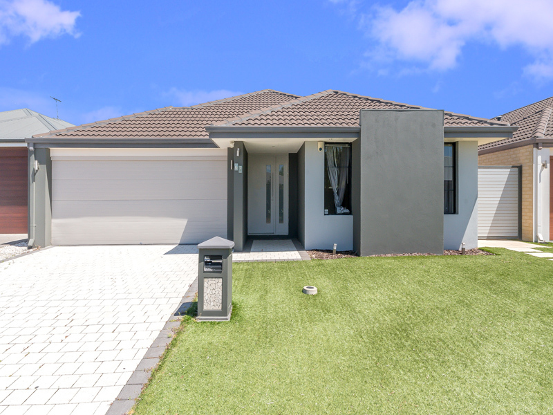 61 Ballycastle Loop, Canning Vale WA 6155