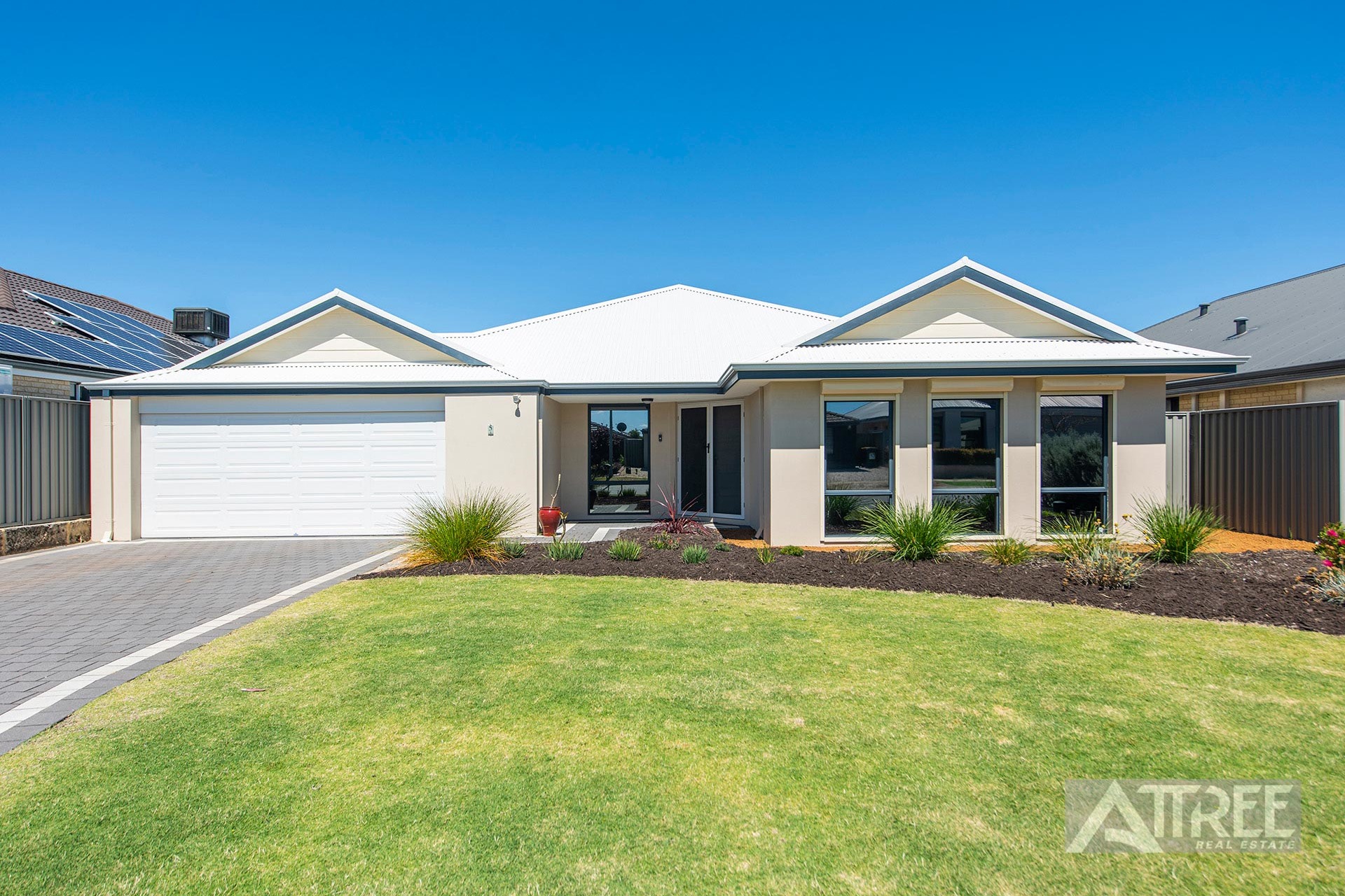 5 Archdale Loop, Piara Waters WA 6112