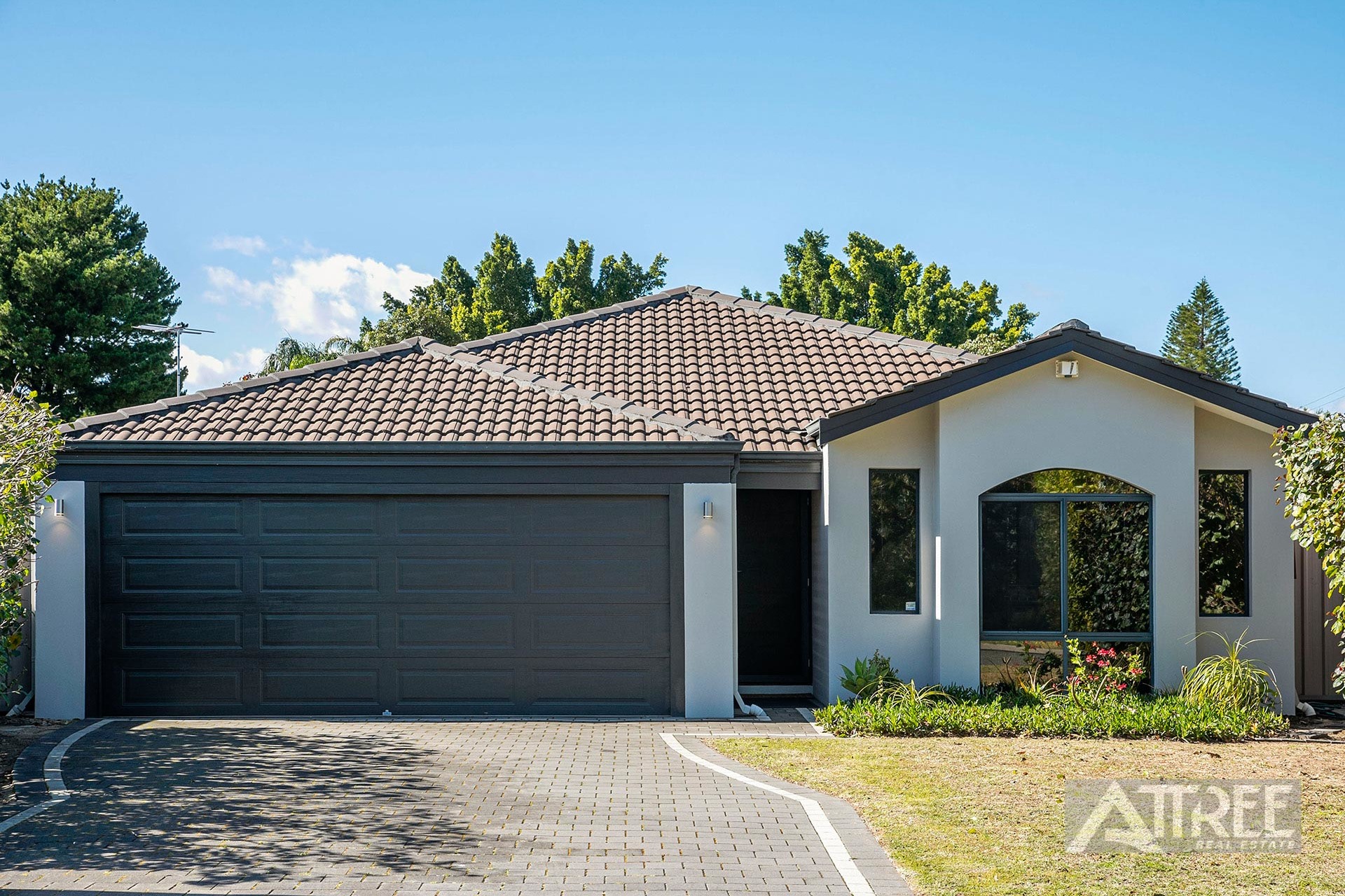 Listing image for 2B Gotha Way, Forrestfield  WA  6058
