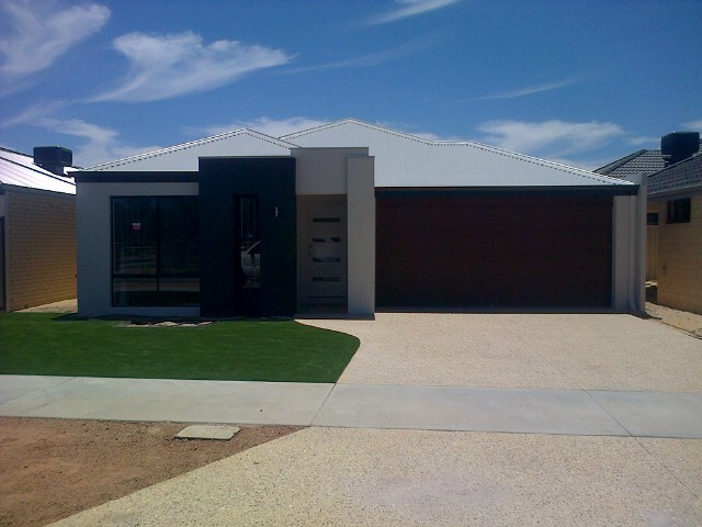 55 Elkhorn Avenue, Southern River WA 6110