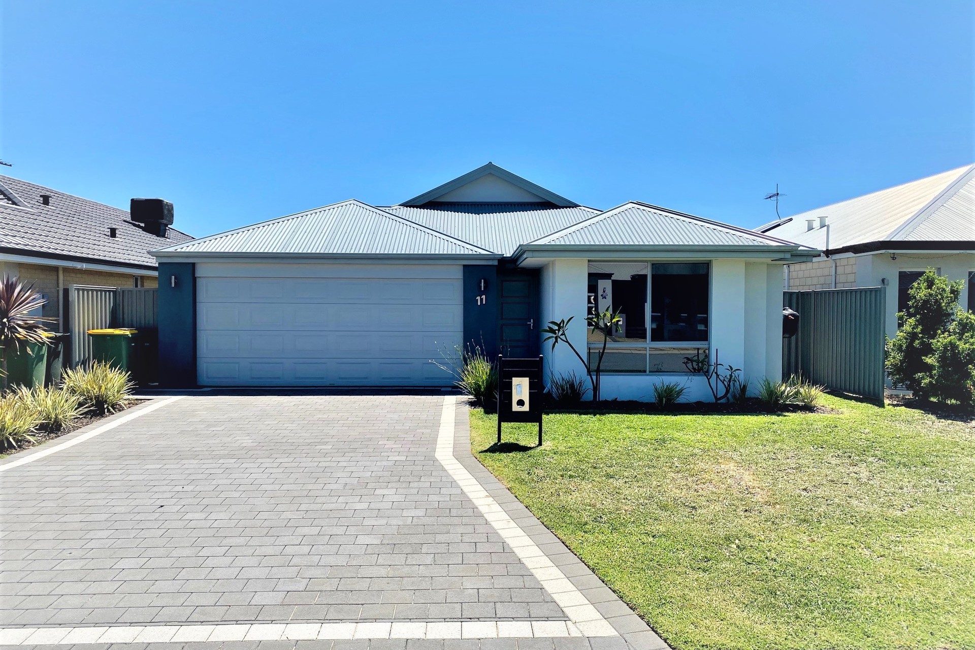 11 Sackler Link, Piara Waters WA 6112