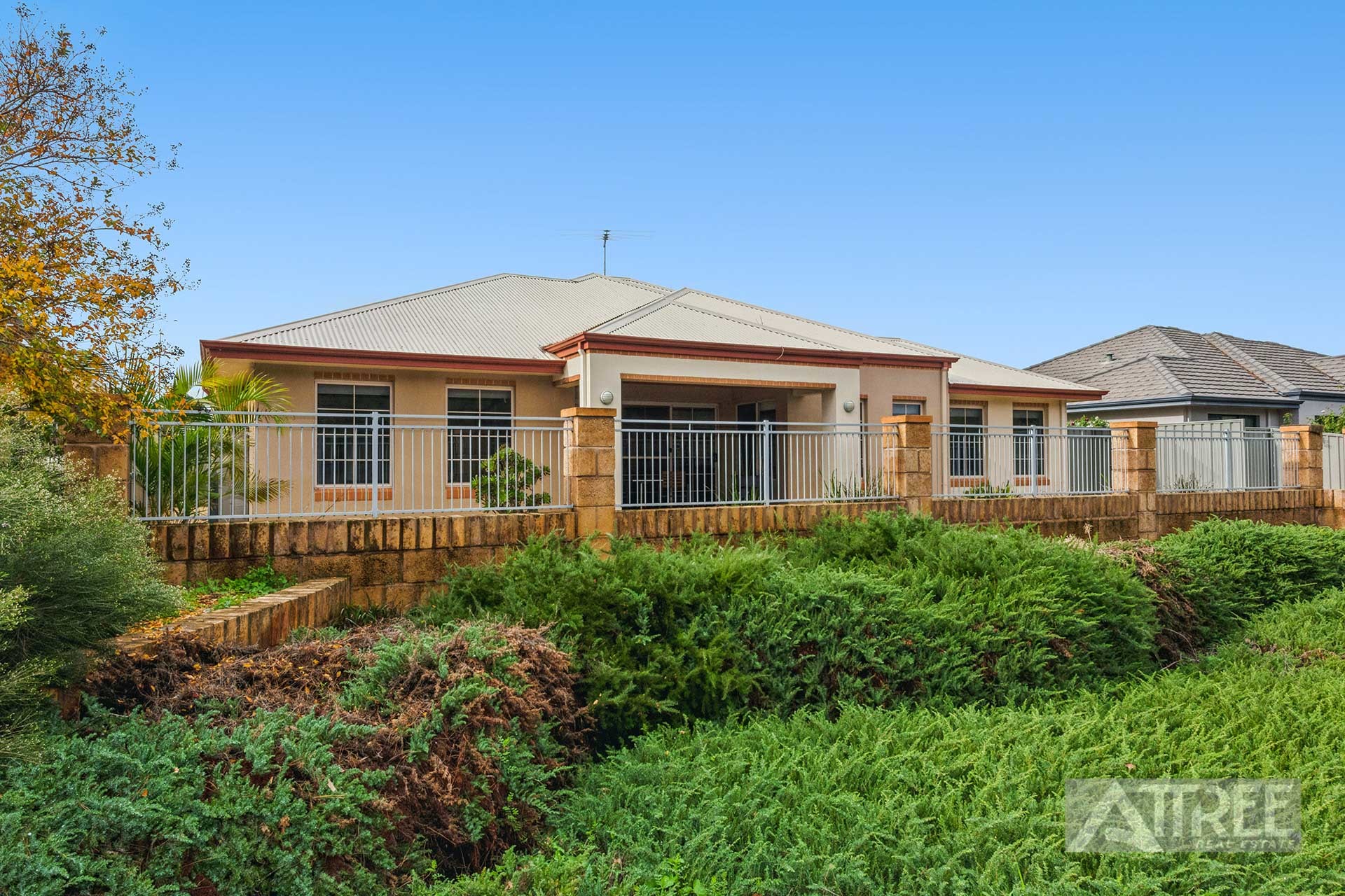 3/10 Bluestone Loop, Piara Waters WA 6112