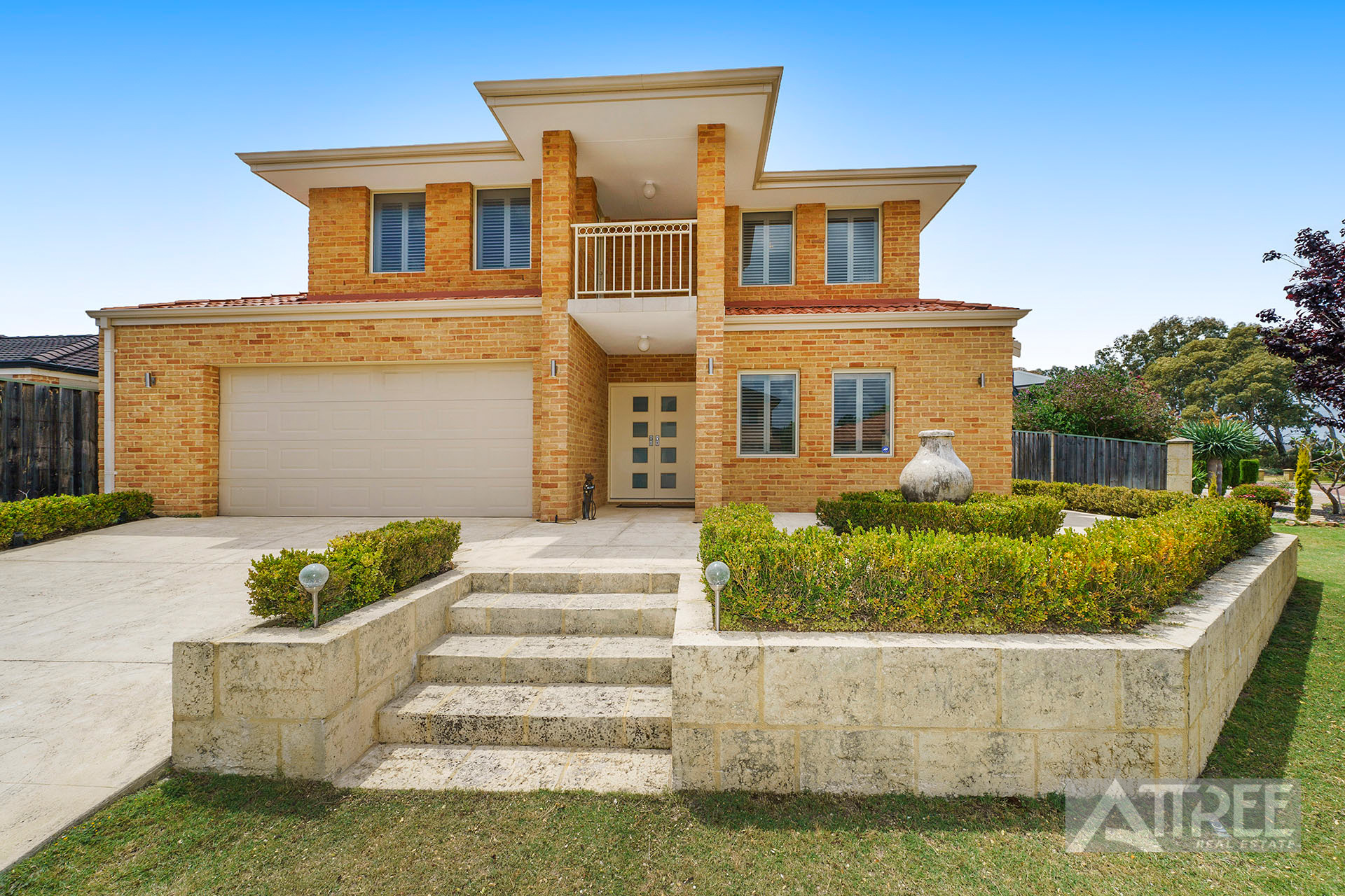 Listing image for 4 Ambleside Way, Canning Vale  WA  6155