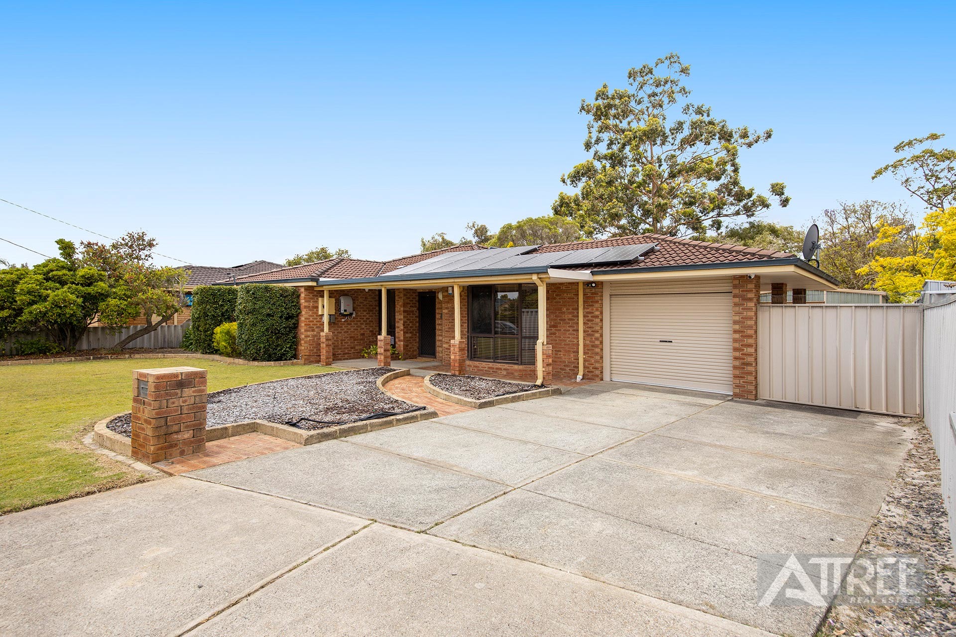 Listing image for 10 Yampi Court, Huntingdale  WA  6110