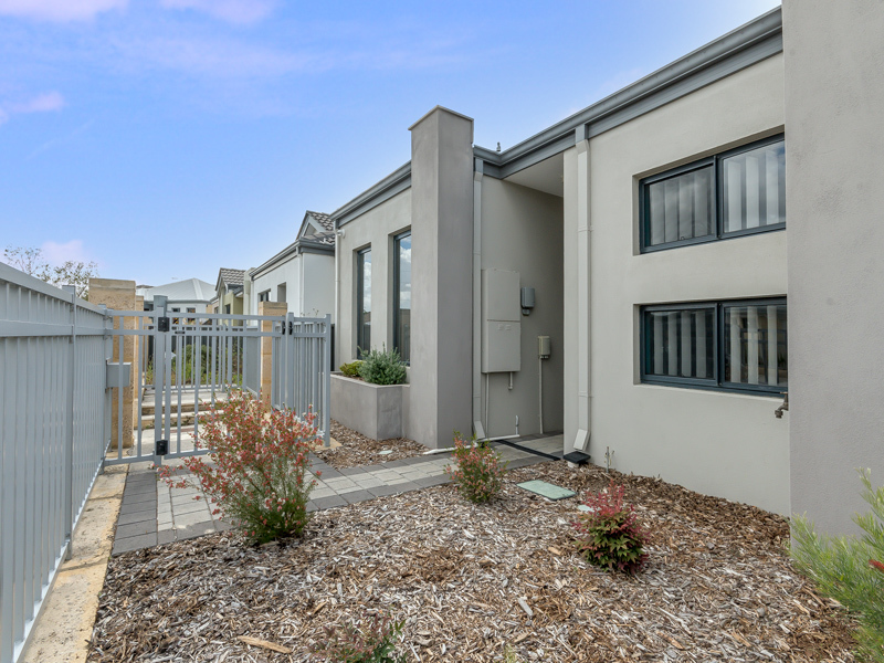 Listing image for 7 Jalna Way, Harrisdale  WA  6112