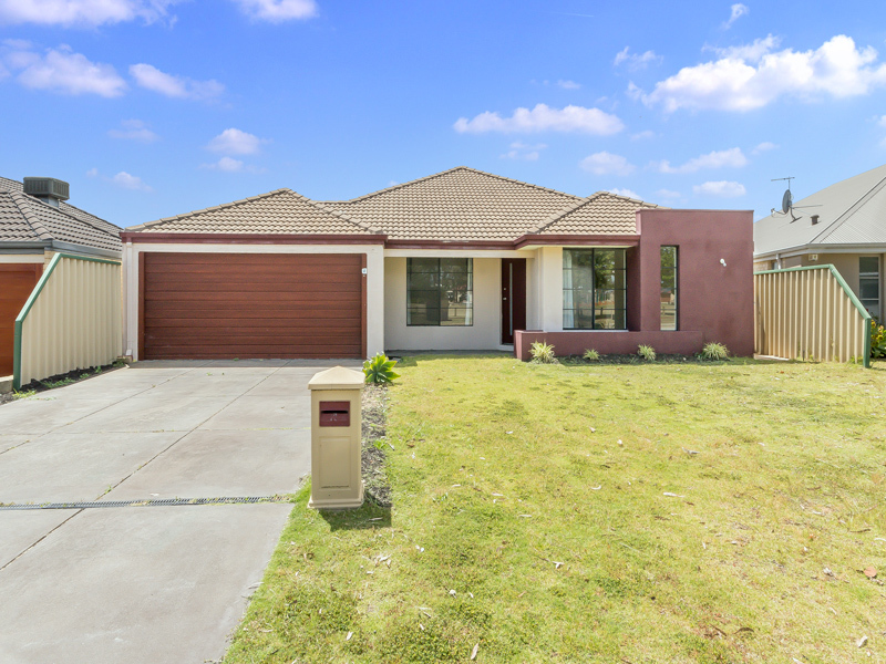 12 Budd Way, Bertram WA 6167
