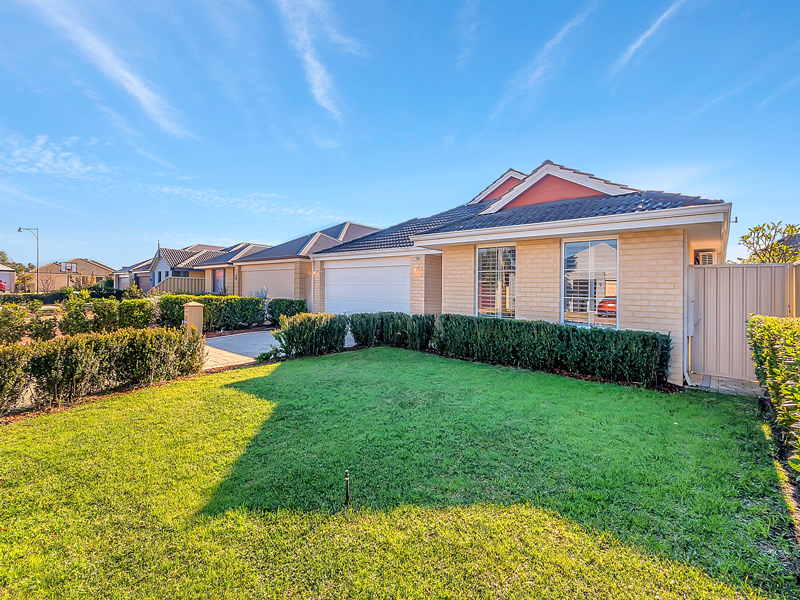 Listing image for 10 Crimson Way, Harrisdale  WA  6112