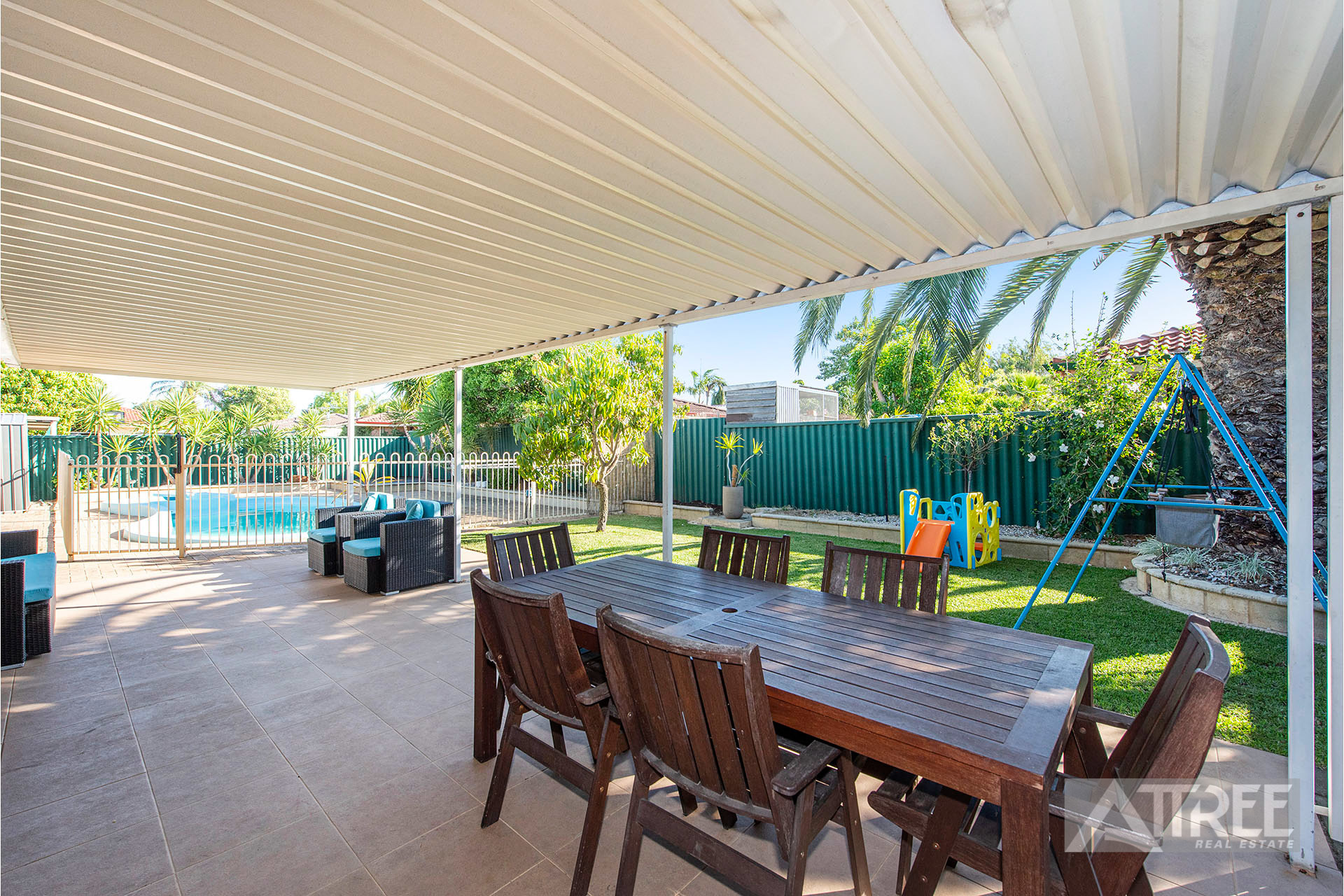 Listing image for 3 Gaze Court, Thornlie  WA  6108