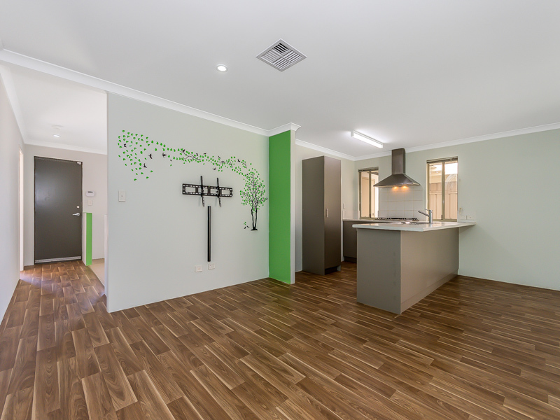 Listing image for 40 Chiltern Avenue, Brookdale  WA  6112