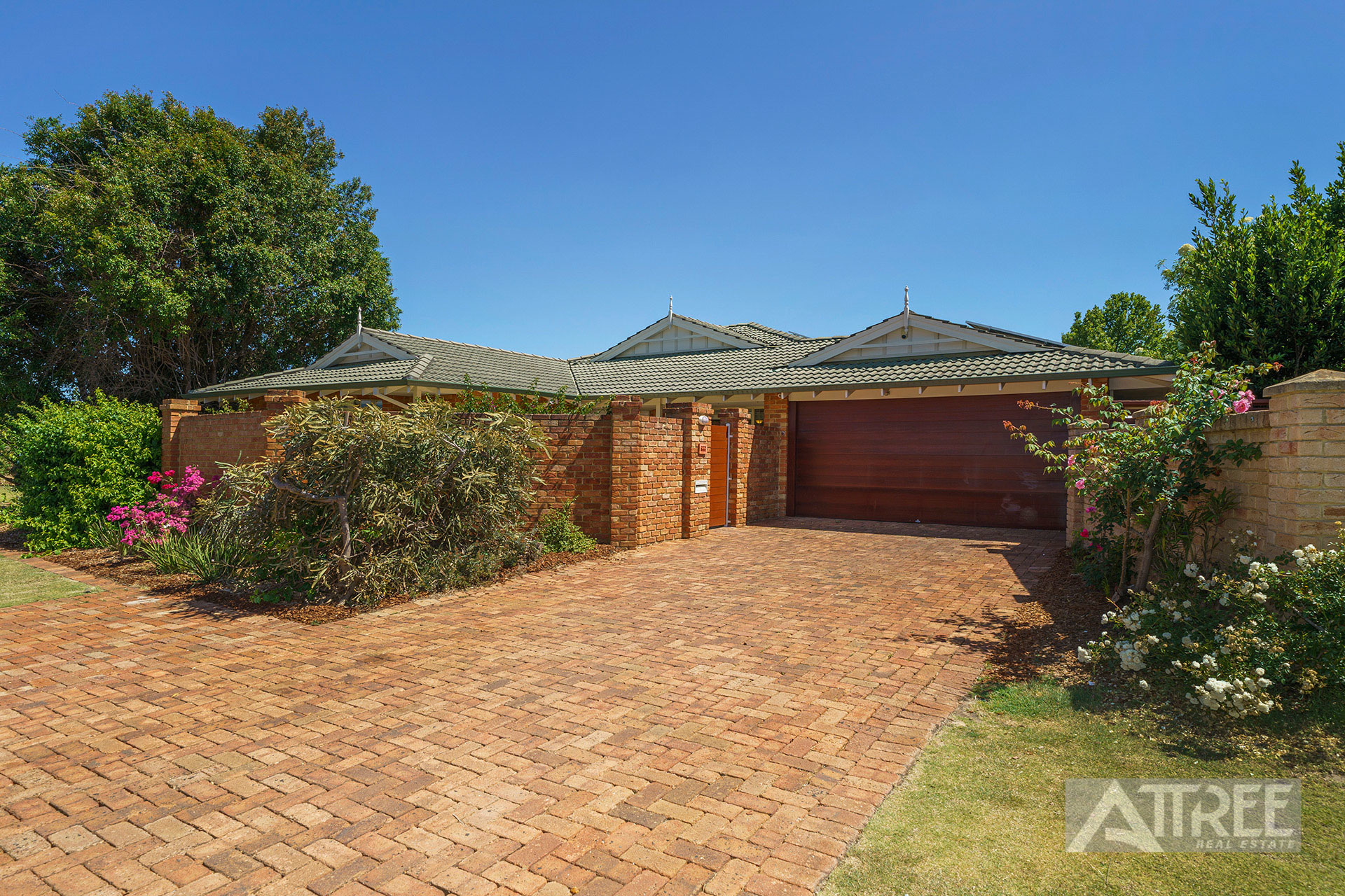 1 Prunella Crescent, Canning Vale WA 6155