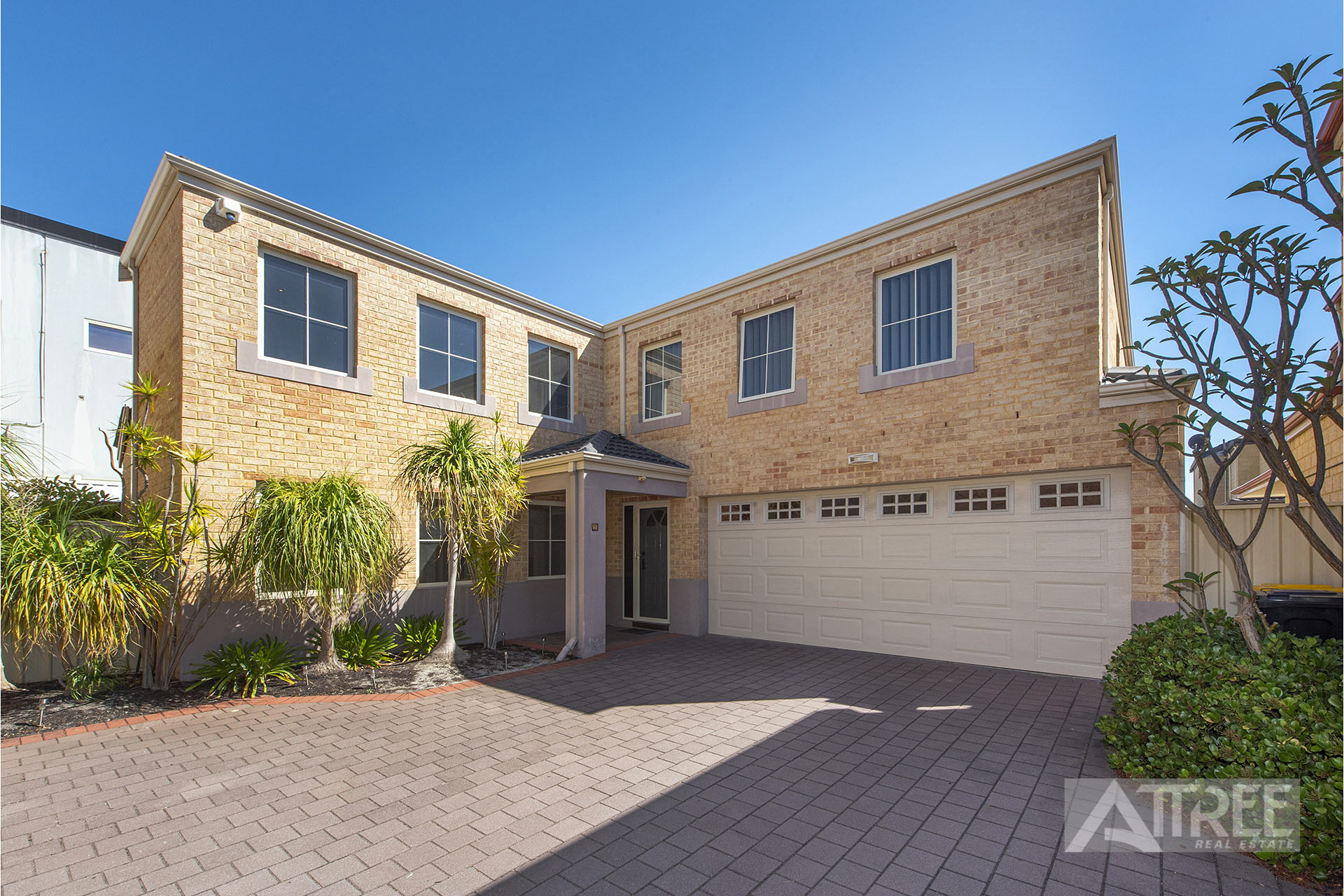 Listing image for 3/8 Batsford Way, Canning Vale  WA  6155