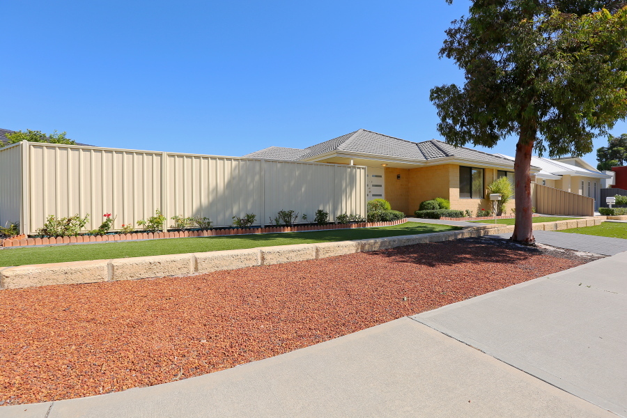 Listing image for 2 Parnell Way, Canning Vale  WA  6155