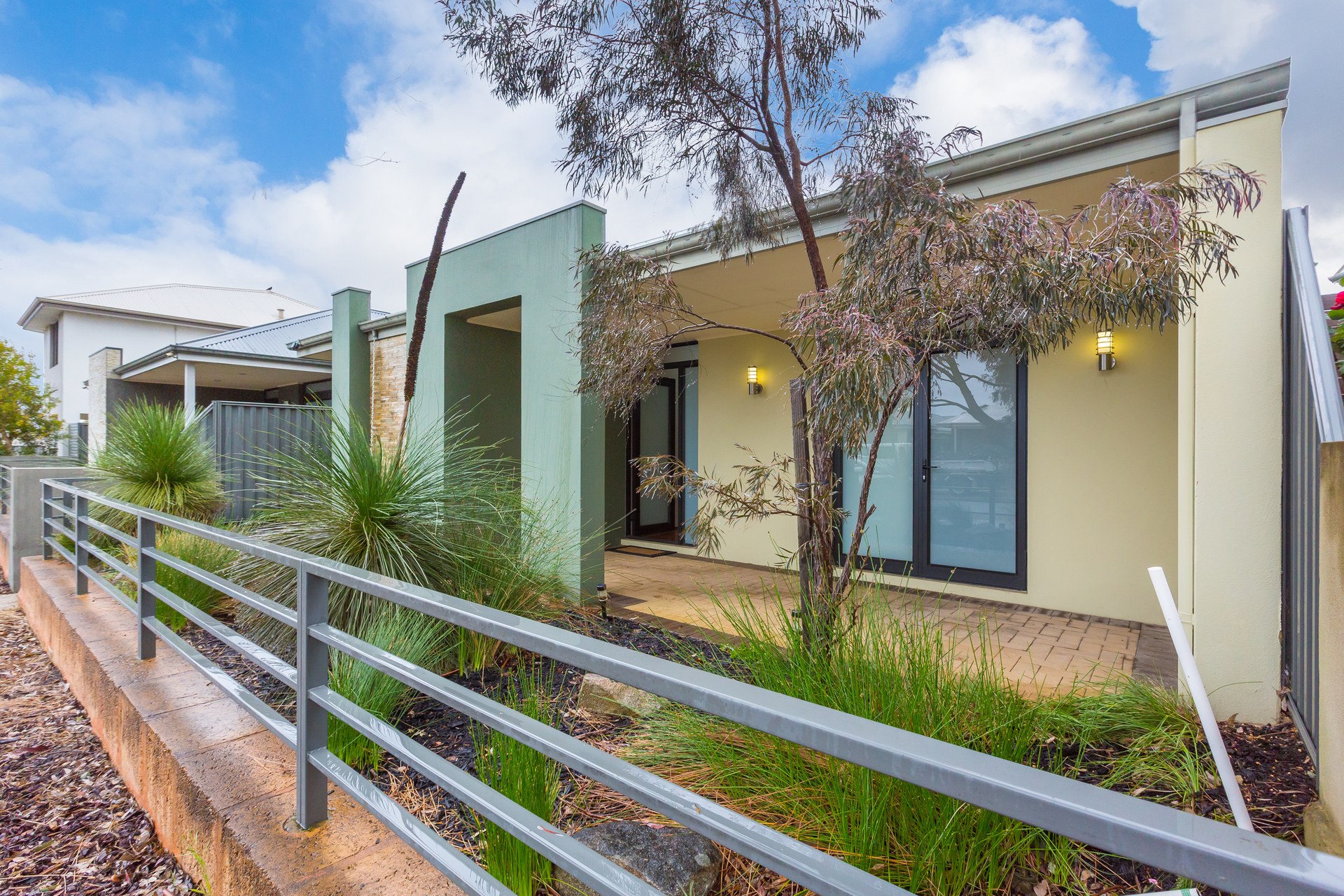 Listing image for 11 Regatta Boulevard, Champion Lakes  WA  6111