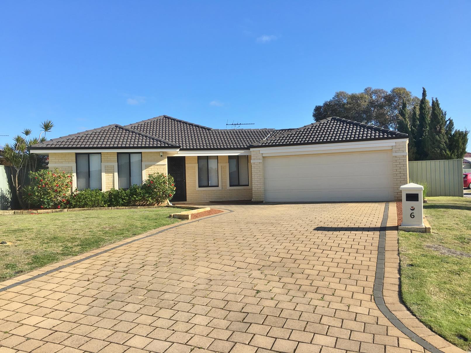 Listing image for 6 Froudist Circle, Southern River  WA  6110