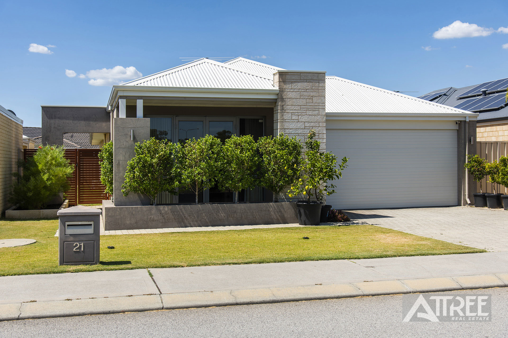 21 Ballycastle Loop, Canning Vale WA 6155