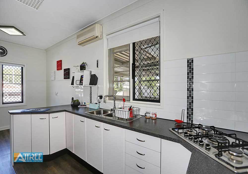 Listing image for 27 Clinton Avenue, St James  WA  6102