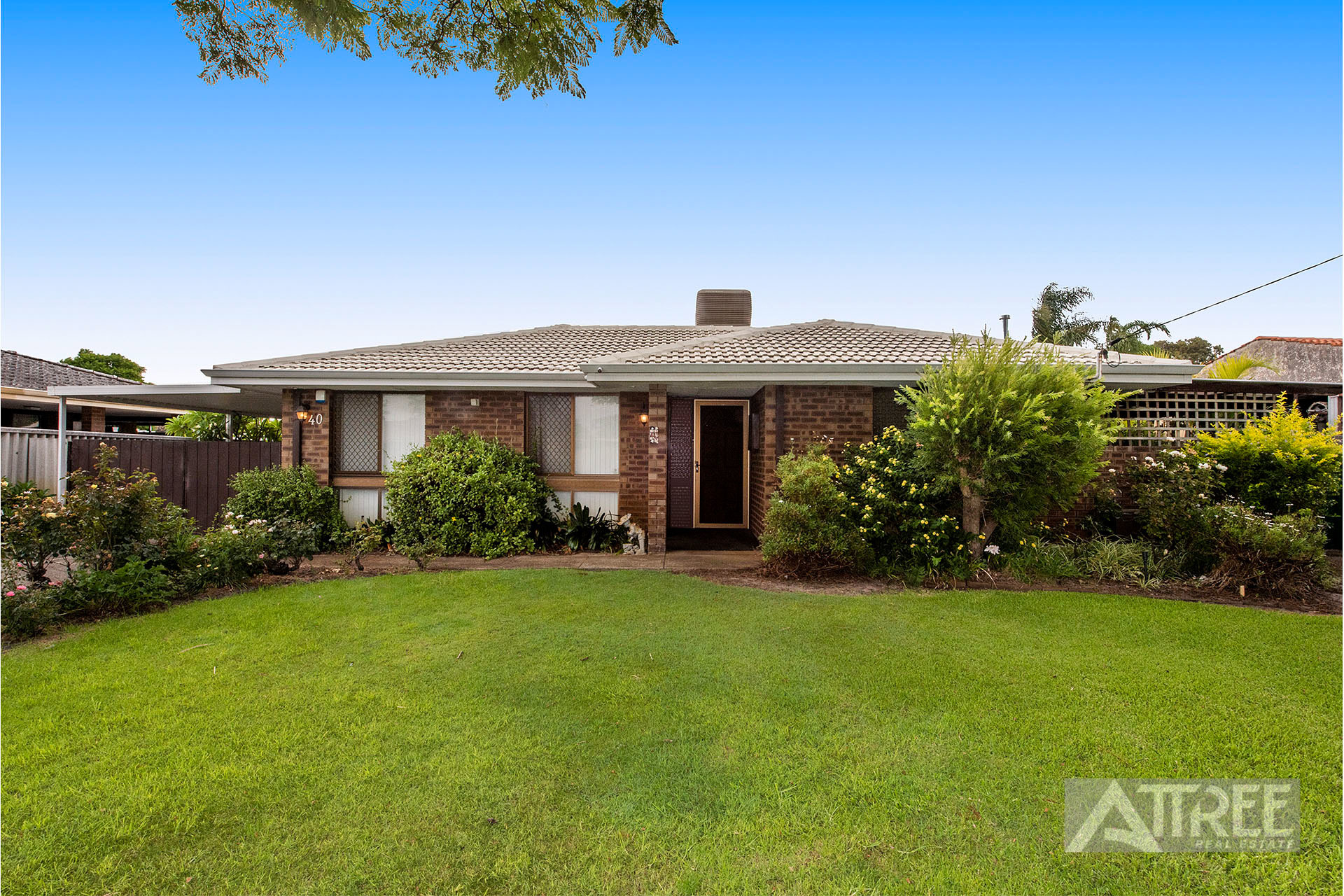 Listing image for 40 Grainger Way, Thornlie  WA  6108