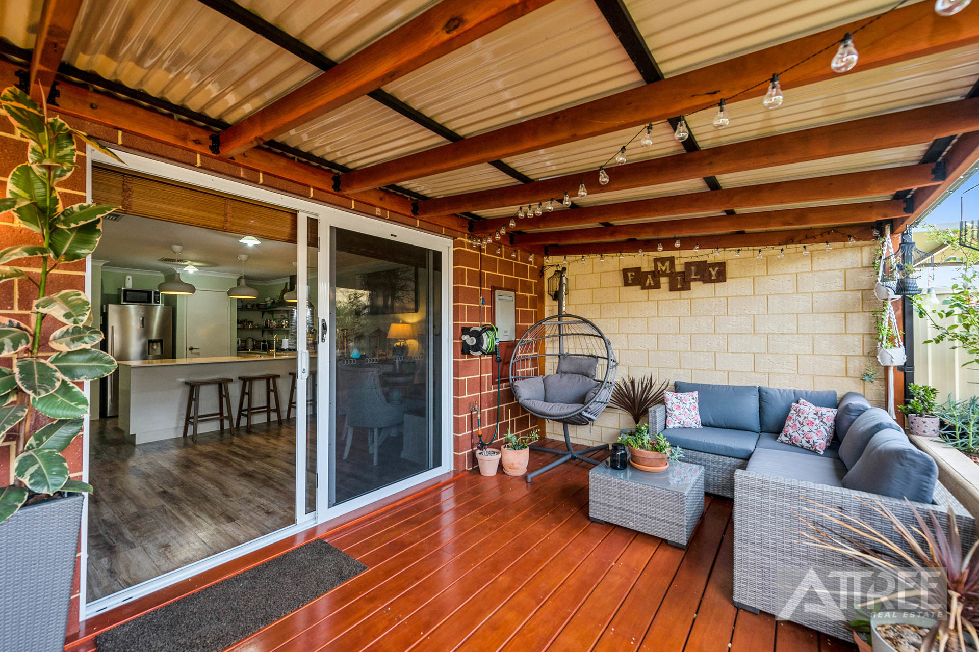 Listing image for 39 Biddiarra Bend, Southern River  WA  6110