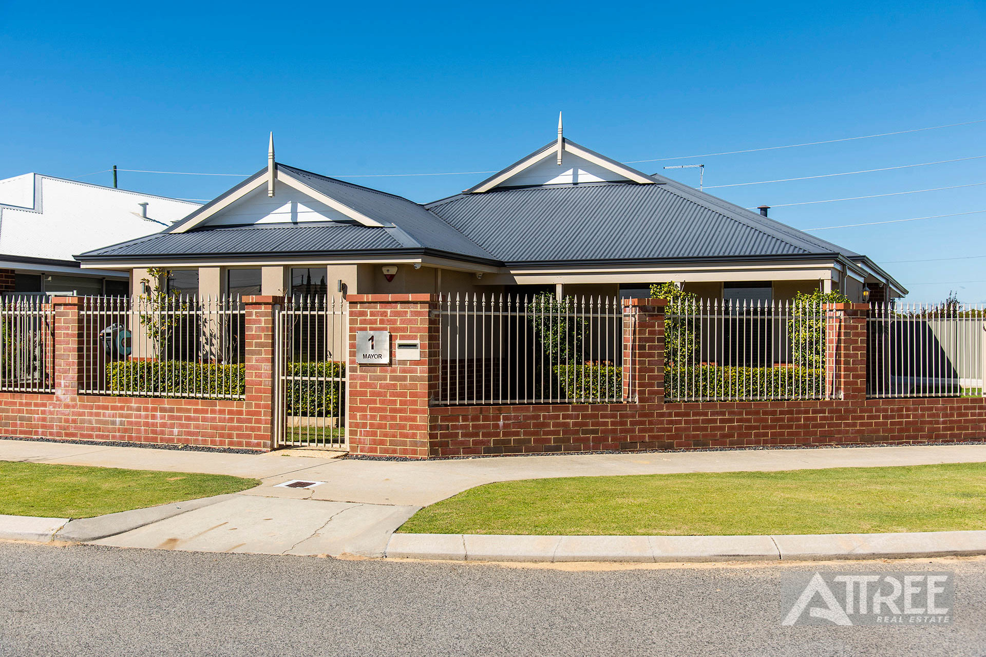 1 Mayor Street, Harrisdale WA 6112