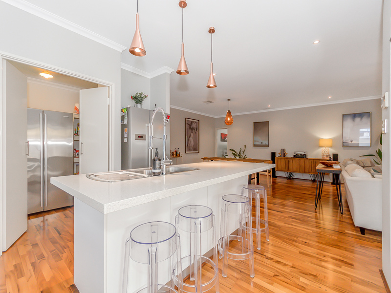 Listing image for 427 Balfour Street, Southern River  WA  6110