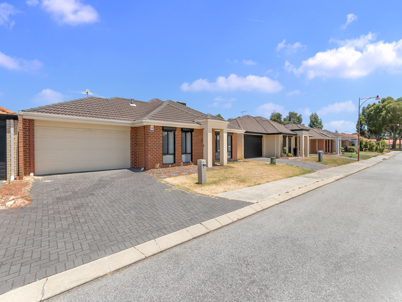 31 Corsican Way, Canning Vale WA 6155