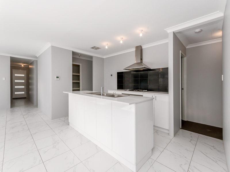 Listing image for 28 Siltstone Road, Haynes  WA  6112