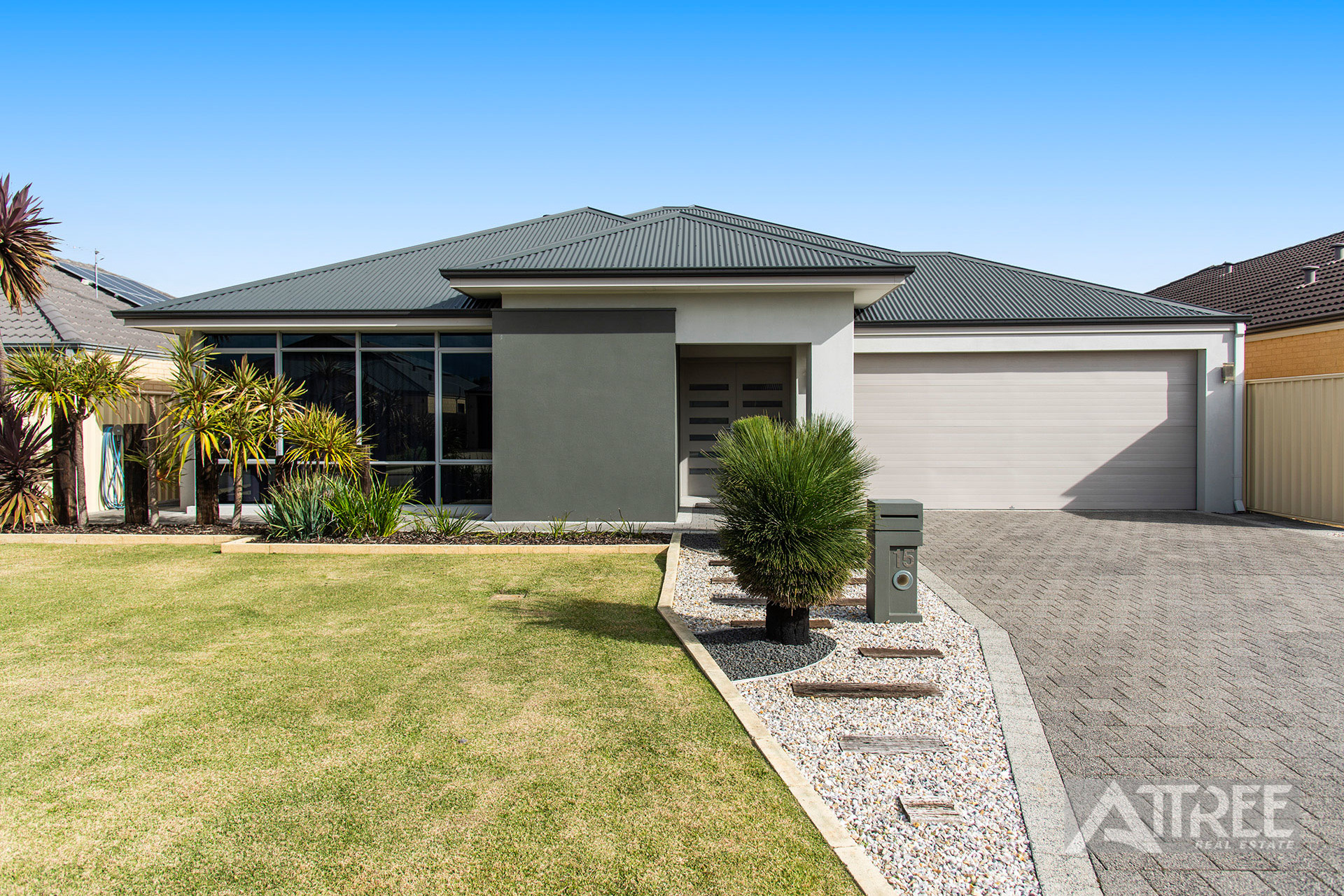 15 Bayonne Corner, Piara Waters WA 6112