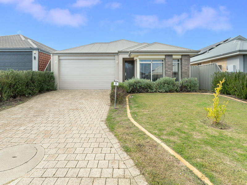 9 Pixie Street, Byford WA 6122