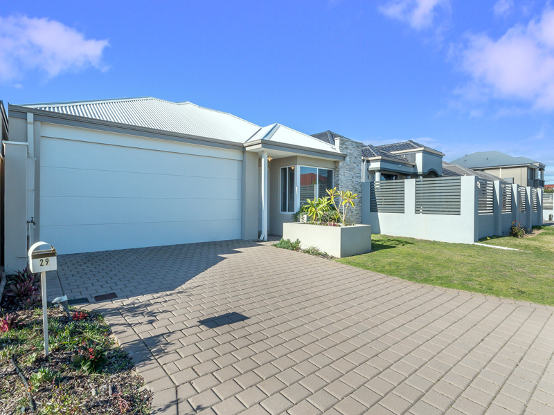 Listing image for 29 O'Connor Loop, Canning Vale  WA  6155