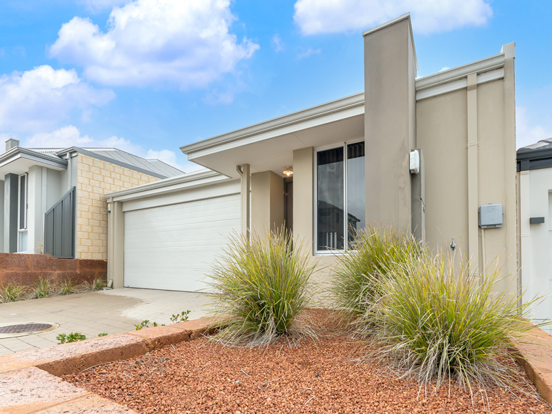 8 Boranup Rise, Piara Waters WA 6112