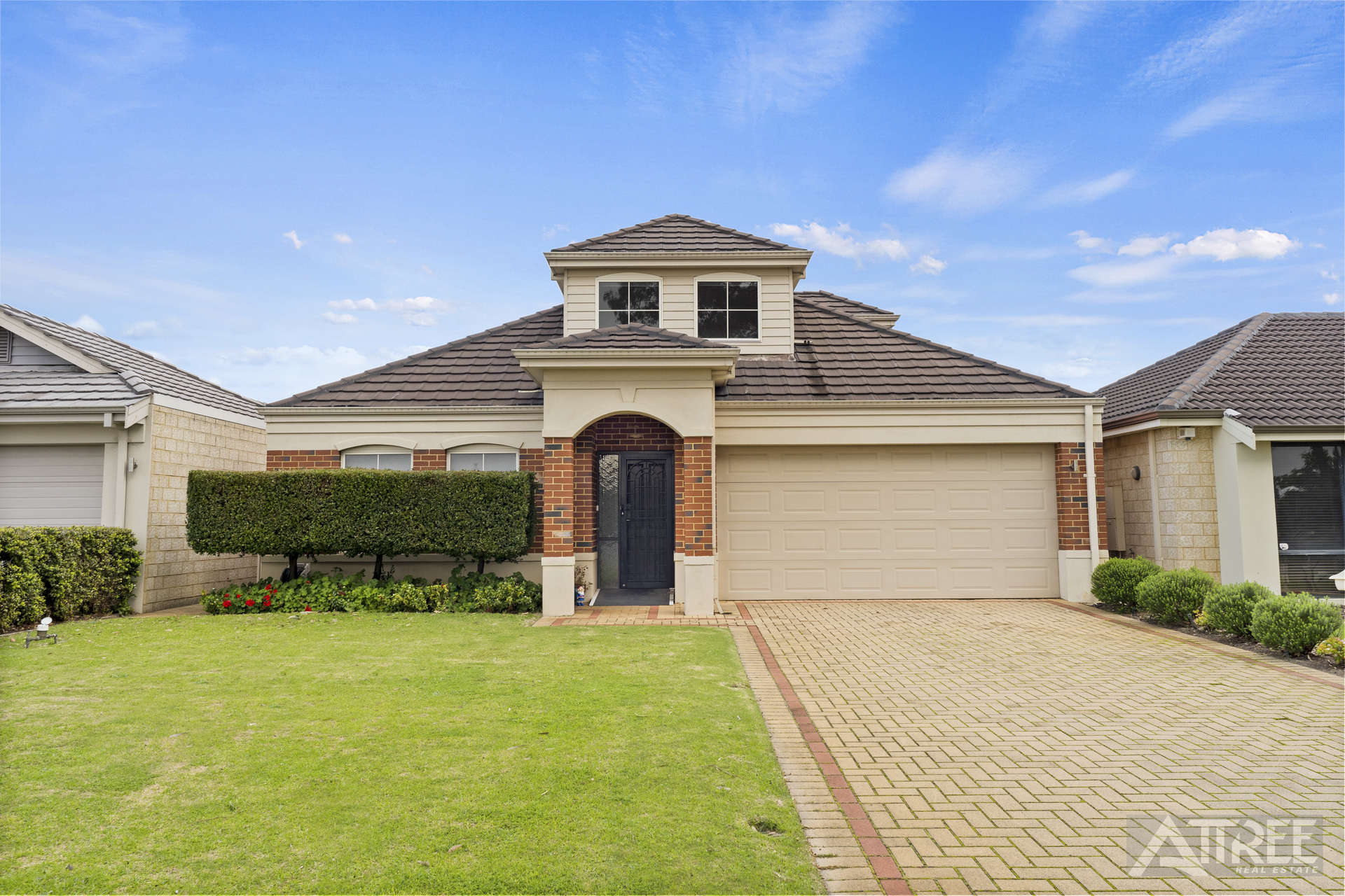 13 Elgin Road, Canning Vale WA 6155