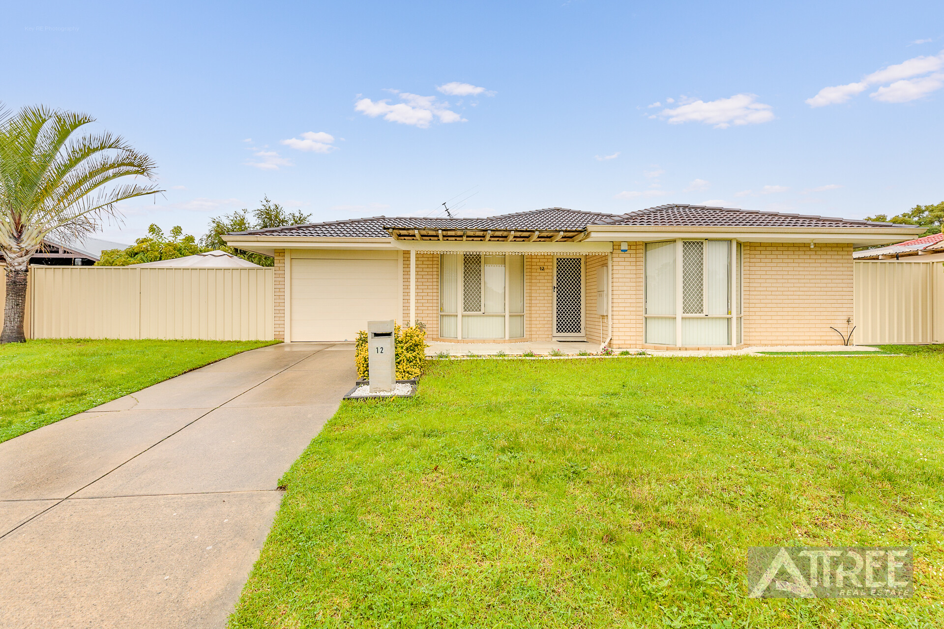 12 Seminole Gardens, Seville Grove WA 6112