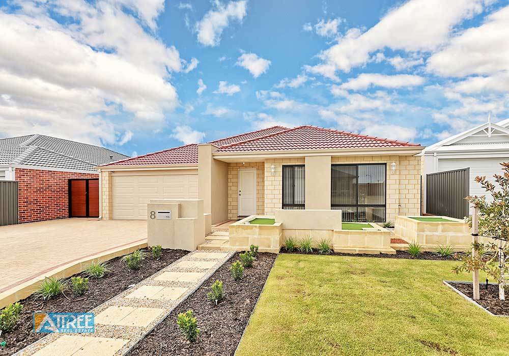8 Escada Way, Piara Waters WA 6112