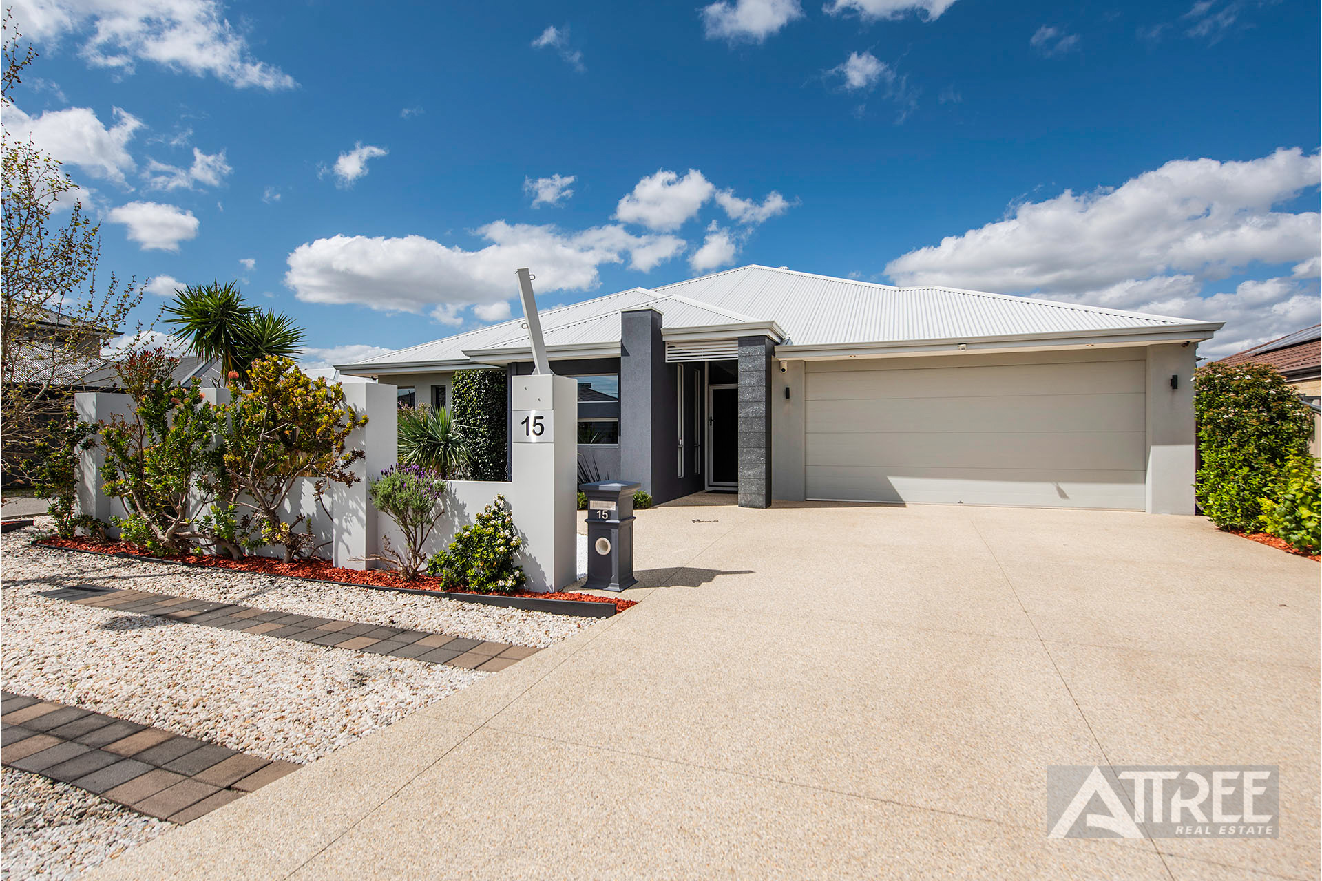 15 Napoli Avenue, Piara Waters WA 6112