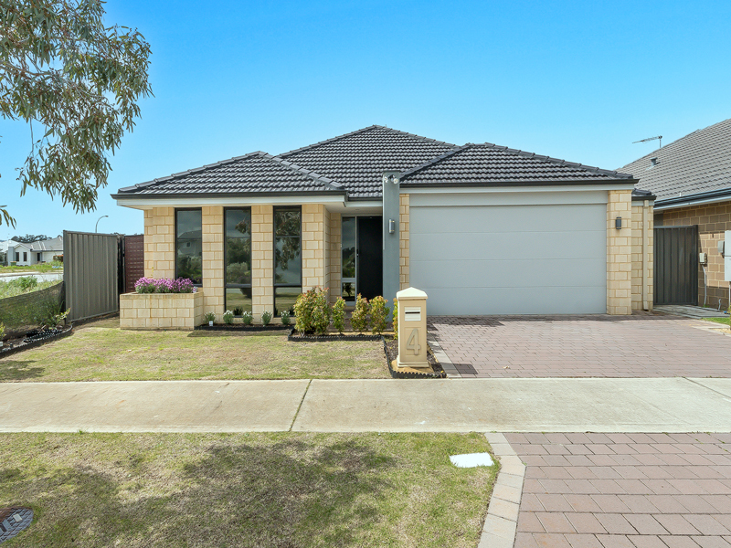 4 Ashdown Way, Hilbert WA 6112