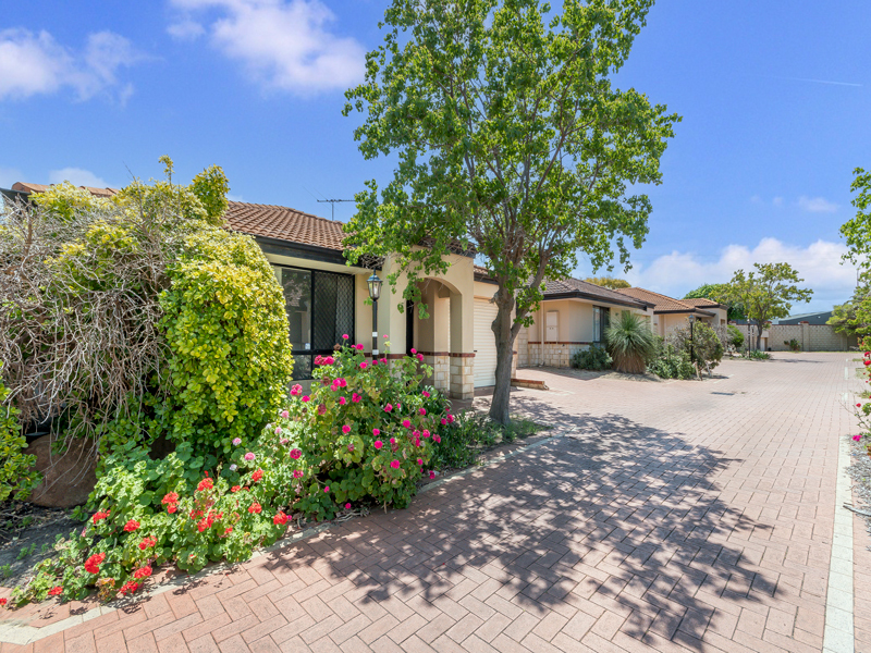 Listing image for 4C Ball Court, Queens Park  WA  6107