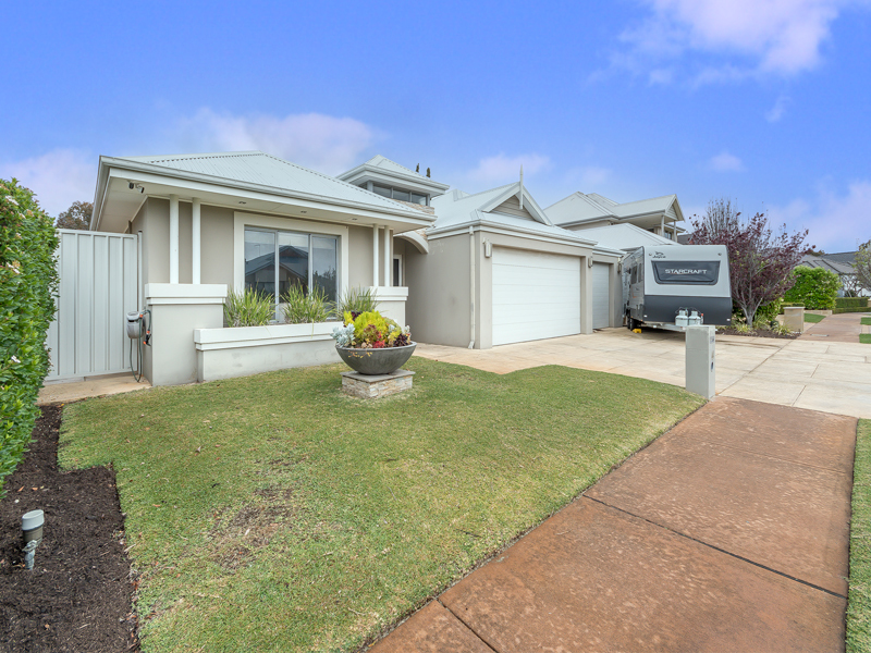 Listing image for 4 Annandale Way, Harrisdale  WA  6112