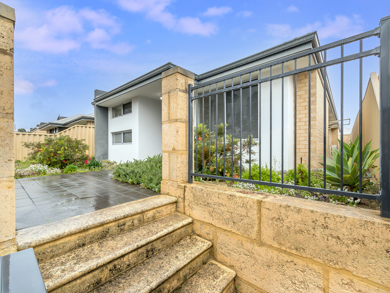 Listing image for 304 Wright Road, Harrisdale  WA  6112