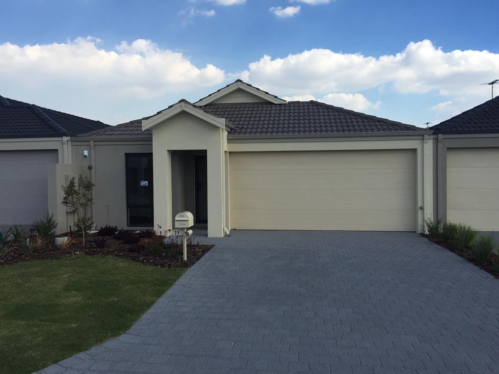 Listing image for 7 Blue Road, Canning Vale  WA  6155