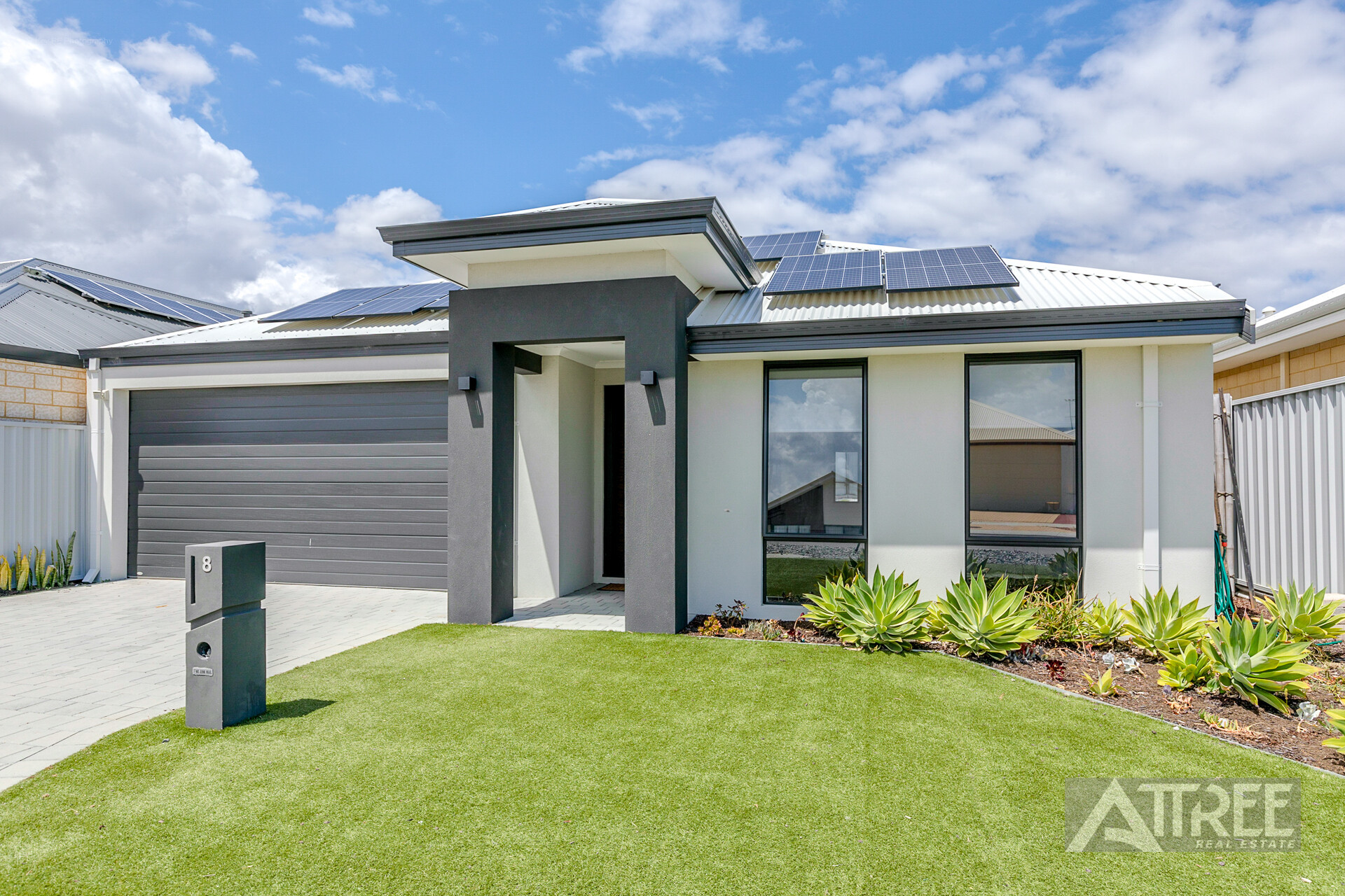 8 Sorrento Road, Piara Waters WA 6112