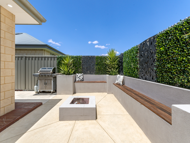 6 Alata Grove, Byford WA 6122