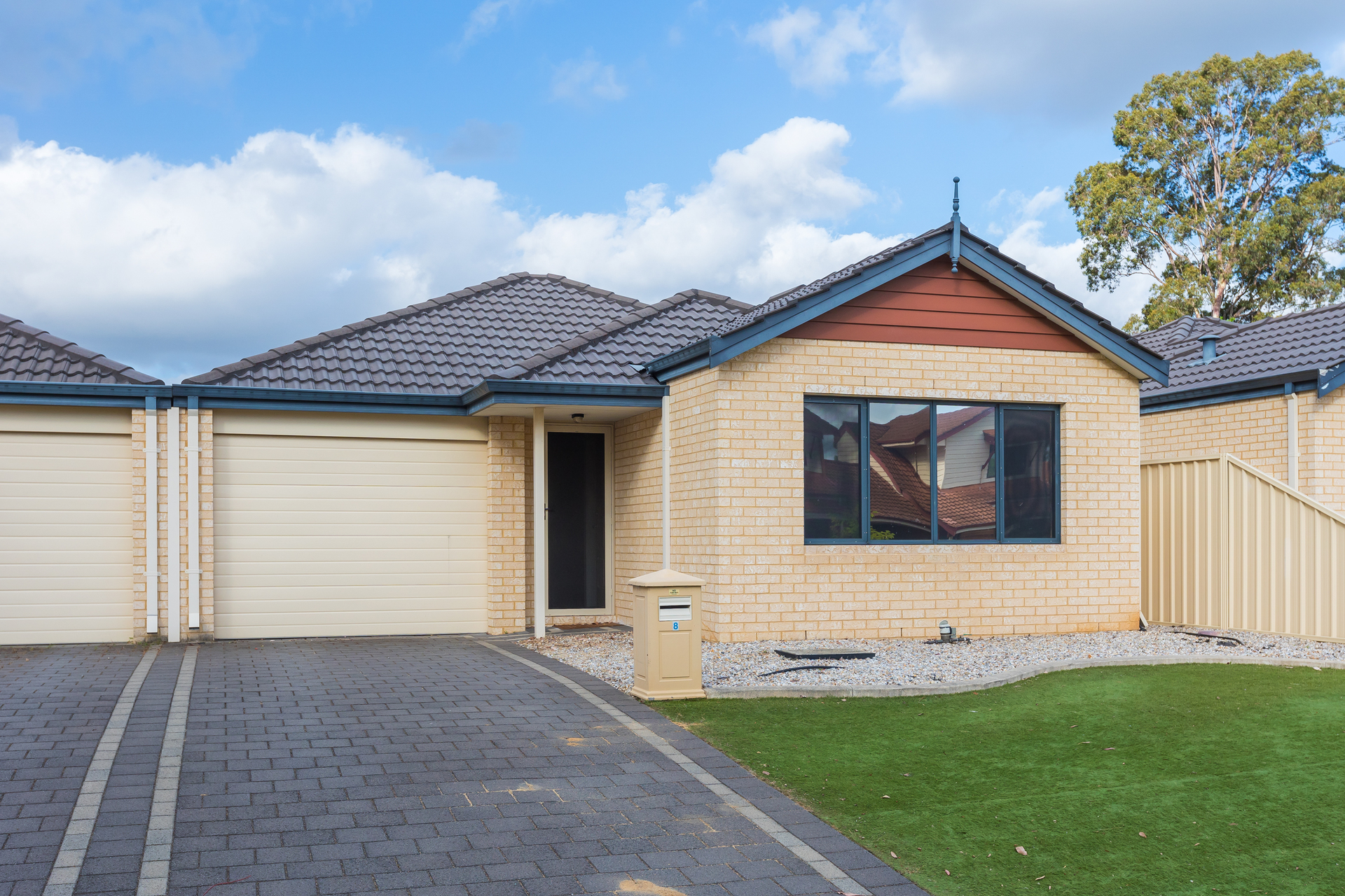 8 Bonner Lane, Armadale WA 6112