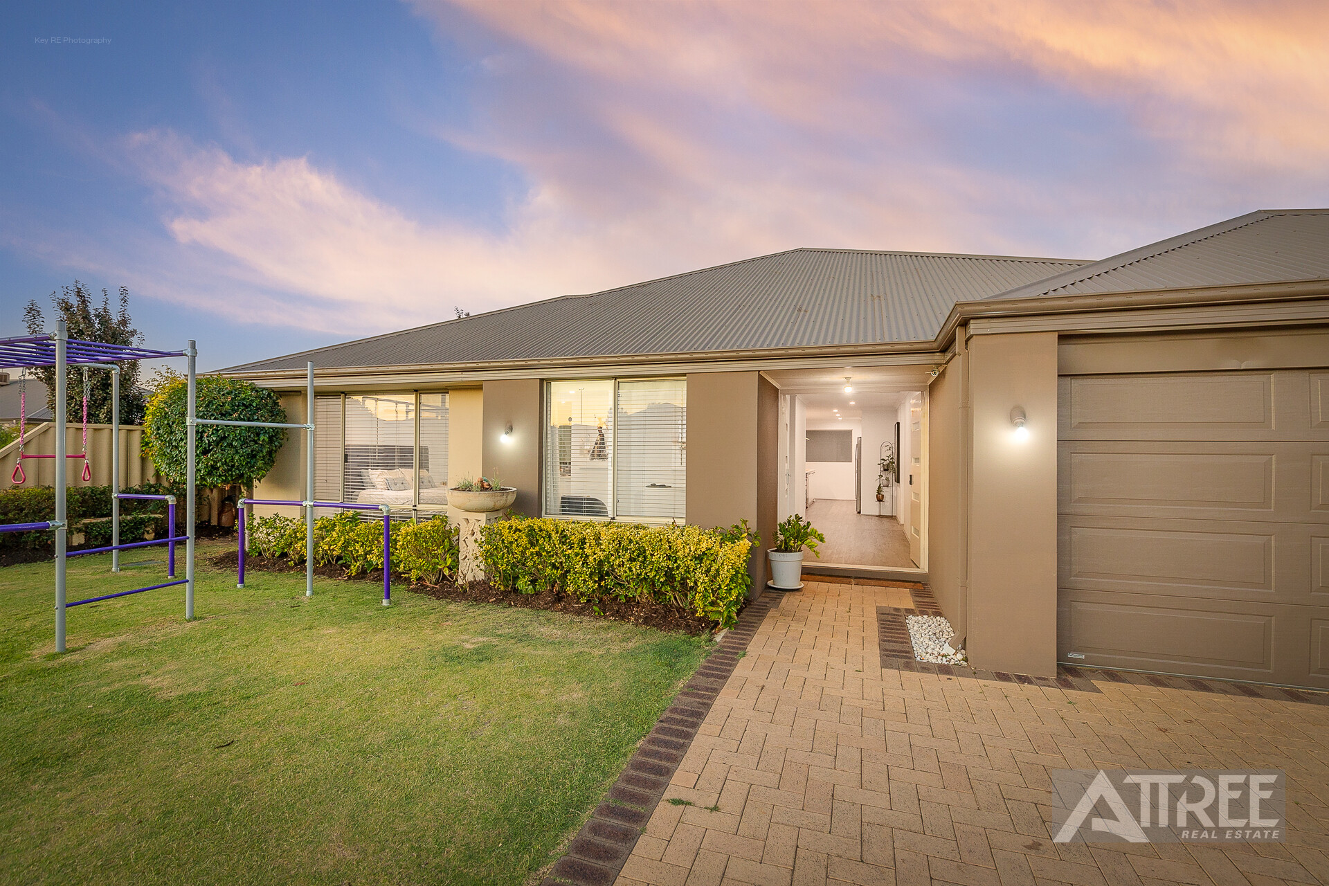 Listing image for 4 Crimson Way, Harrisdale  WA  6112