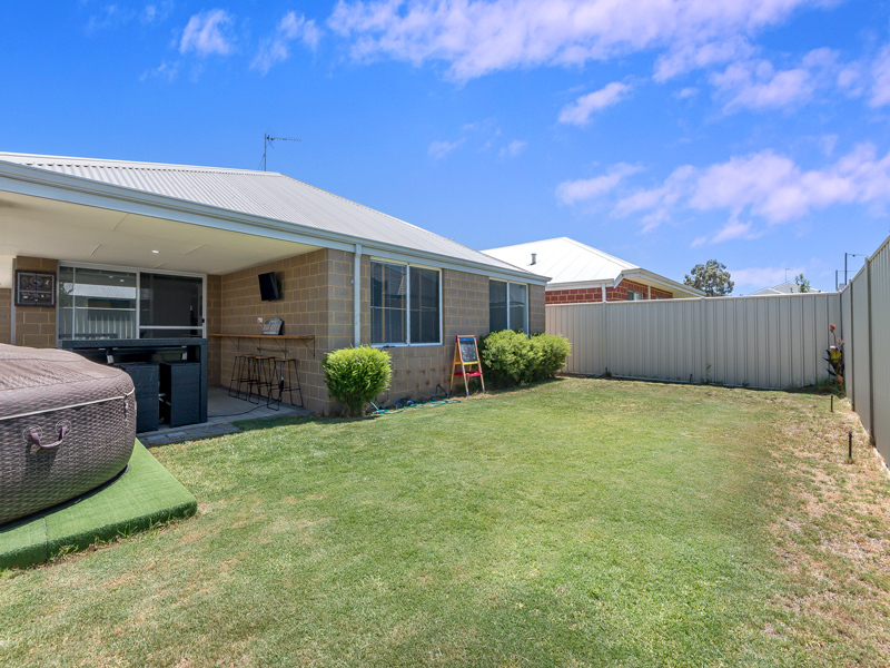 Listing image for 27 Stillwell Circuit, Hilbert  WA  6112