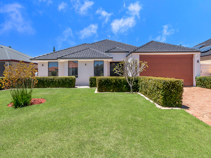 5 McCabe Parade, Canning Vale WA 6155