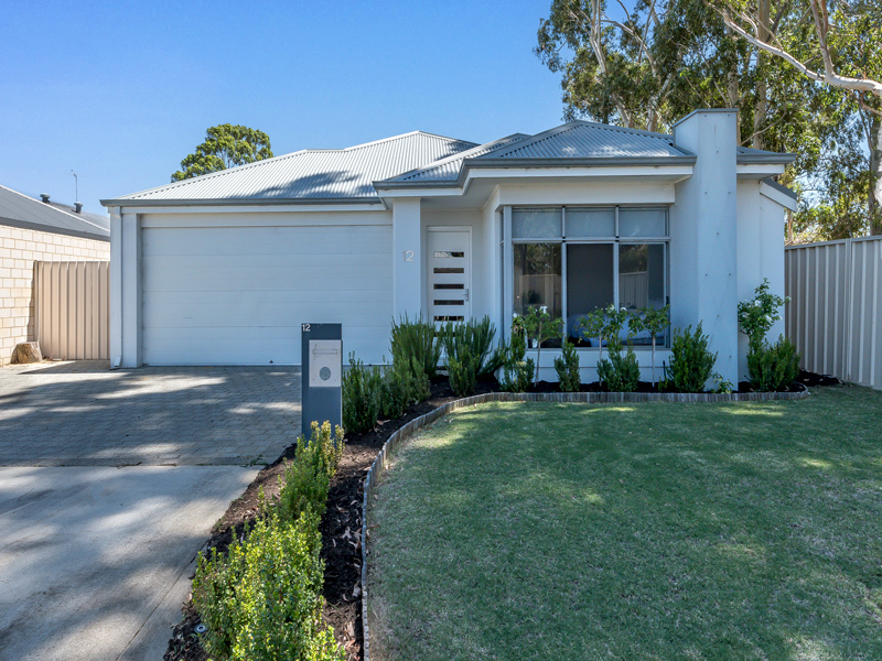 12 Prindle Road, Haynes WA 6112