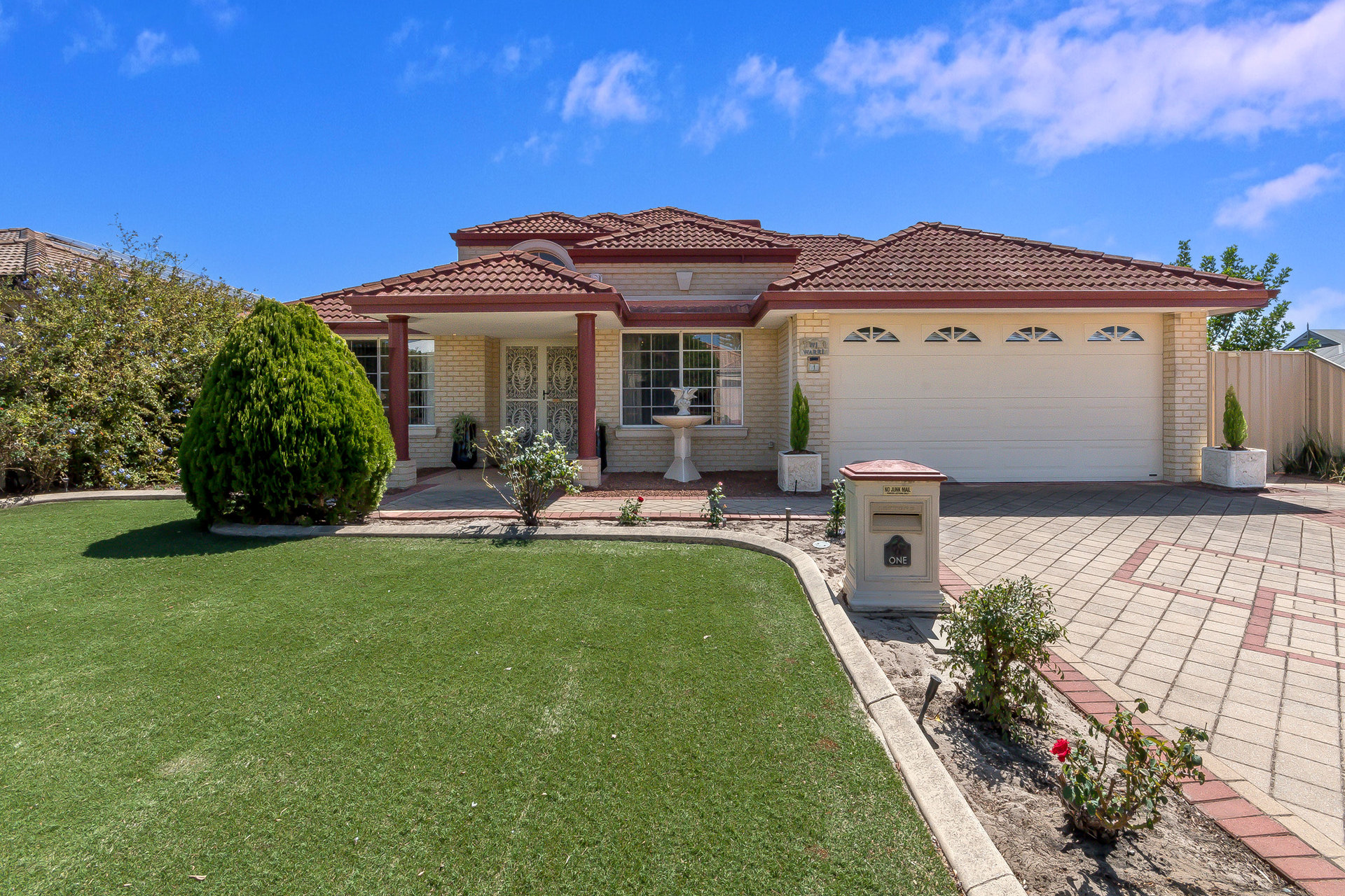 1 Pitkin Lane, Canning Vale WA 6155