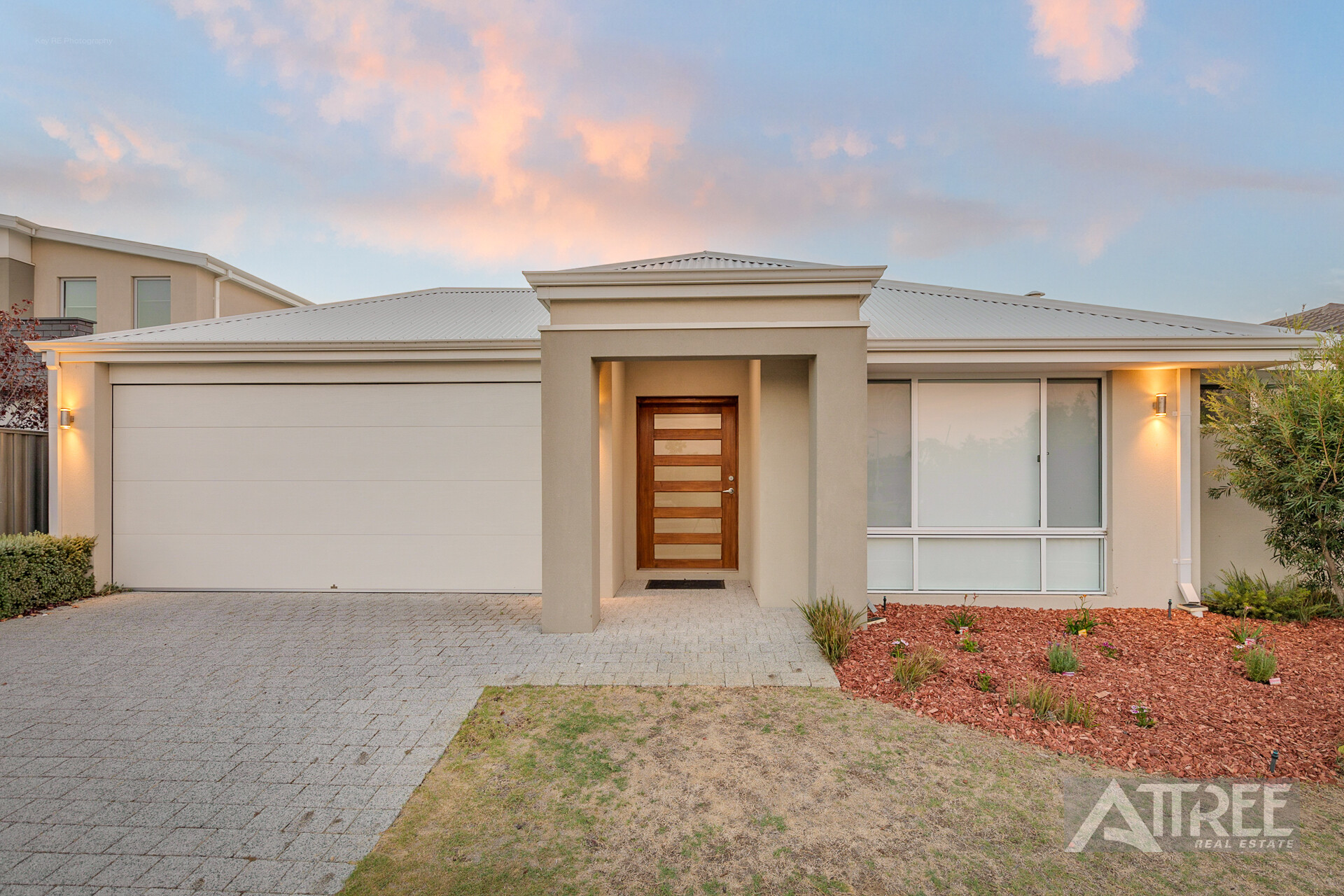 Listing image for 39 Clementine Boulevard, Treeby  WA  6164