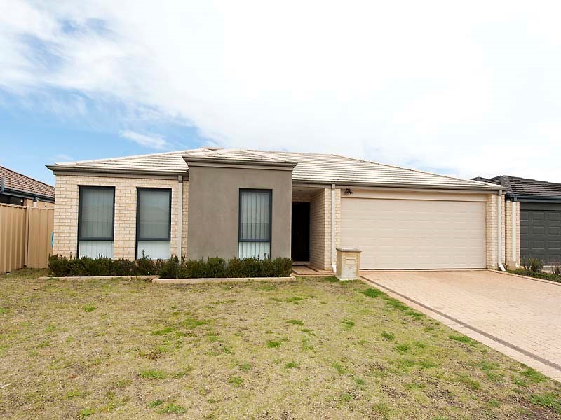 2 Casablanca Avenue, Southern River WA 6110