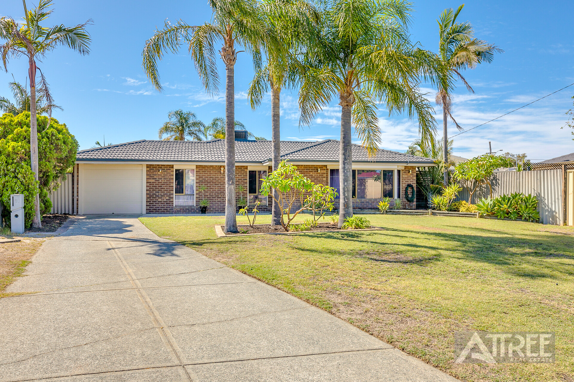 Listing image for 10 Chifley Place, Huntingdale  WA  6110